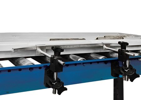 Roller Racking Photography Guide/Centraliser - Image 2